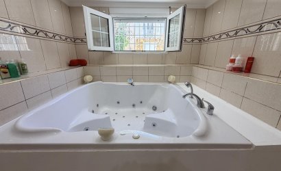 Herverkoop - Villa -
Torrevieja - Costa Blanca
