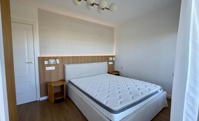 Revente - Attique -
Torrevieja - Punta Prima