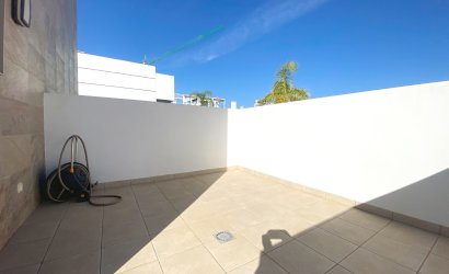Reventa - Villa -
Ciudad Quesada - Doña Pepa