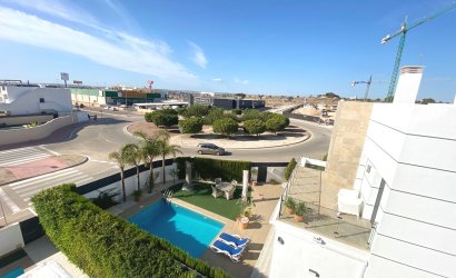 Reventa - Villa -
Ciudad Quesada - Doña Pepa