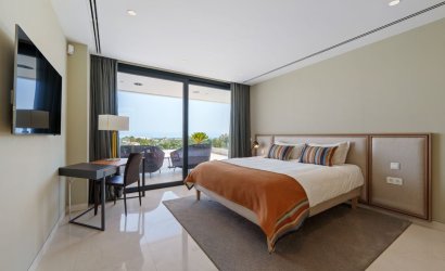 Resale - Villa -
Nueva Andalucía - Costa del Sol