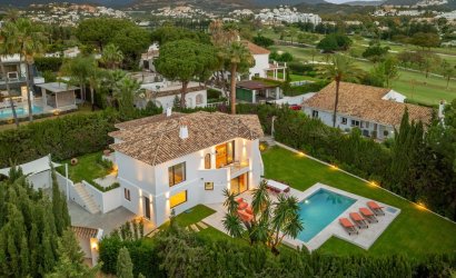 Revente - Villa -
Nueva Andalucía - Costa del Sol