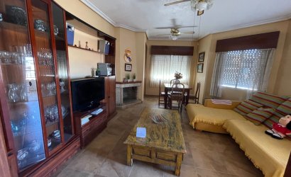 Resale - Villa -
San Miguel de Salinas - Inland
