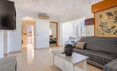 Herverkoop - Villa -
Torrevieja - Costa Blanca