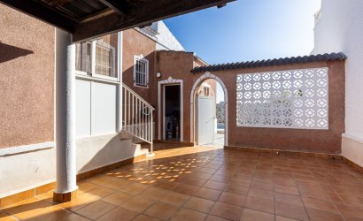 Herverkoop - Villa -
Torrevieja - Costa Blanca