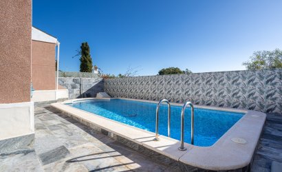 Herverkoop - Villa -
Torrevieja - Costa Blanca