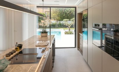 Revente - Villa -
Nueva Andalucía - Costa del Sol