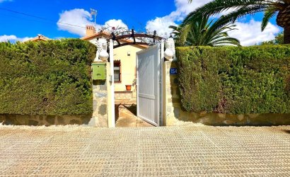 Herverkoop - Villa -
Cabo Roig - Costa Blanca