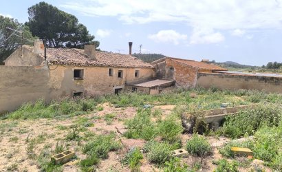 Herverkoop - Country House -
Yecla - Inland