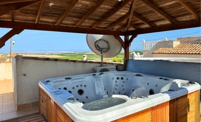 Resale - Villa -
San Miguel de Salinas - Inland