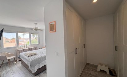 Herverkoop - Villa -
Torrevieja - Torreta Florida