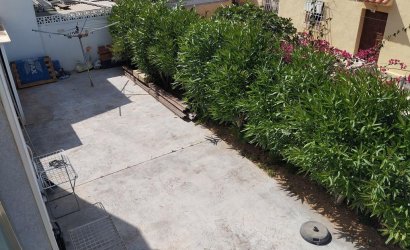 Herverkoop - Villa -
Torrevieja - Torreta Florida