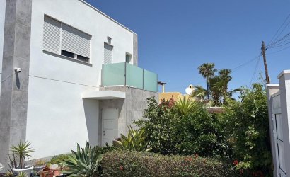 Herverkoop - Villa -
Torrevieja - Torreta Florida