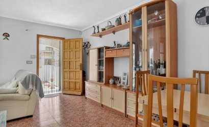 Herverkoop - duplex -
Torrevieja - La Siesta - El Salado - Torreta