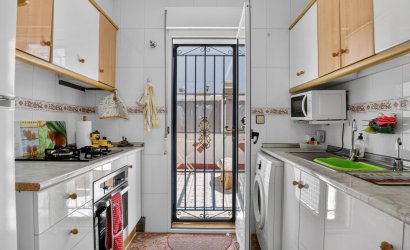Herverkoop - duplex -
Torrevieja - La Siesta - El Salado - Torreta