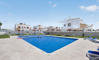 Herverkoop - duplex -
Torrevieja - La Siesta - El Salado - Torreta