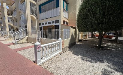 Herverkoop - Bungalow -
Torrevieja - La Siesta - El Salado - Torreta