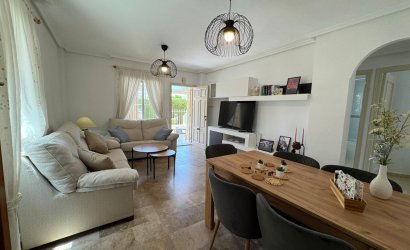 Herverkoop - Bungalow -
Torrevieja - La Siesta - El Salado - Torreta