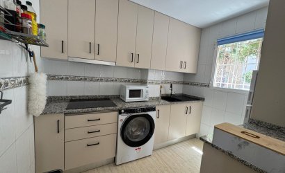 Herverkoop - Bungalow -
Torrevieja - La Siesta - El Salado - Torreta