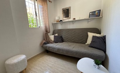 Herverkoop - Bungalow -
Torrevieja - La Siesta - El Salado - Torreta