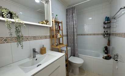 Herverkoop - Bungalow -
Torrevieja - La Siesta - El Salado - Torreta