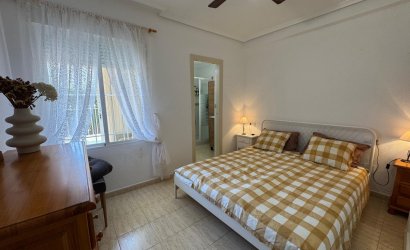 Herverkoop - Bungalow -
Torrevieja - La Siesta - El Salado - Torreta