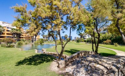 Herverkoop - Apartment -
Torrevieja - Punta Prima