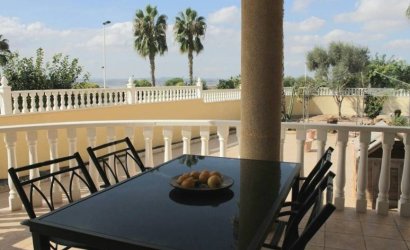 Herverkoop - Villa -
Torrevieja - La Siesta - El Salado - Torreta