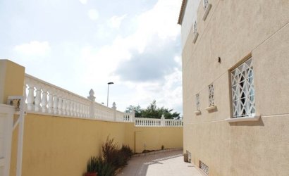 Herverkoop - Villa -
Torrevieja - La Siesta - El Salado - Torreta