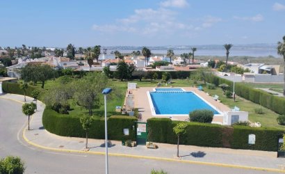 Herverkoop - Villa -
Torrevieja - La Siesta - El Salado - Torreta