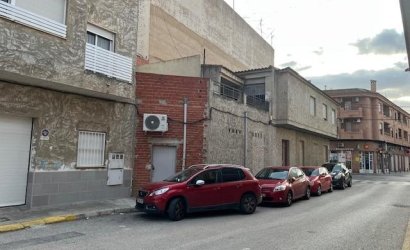 Herverkoop - Town House -
Catral - Comunidad Valenciana