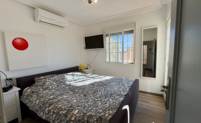 Herverkoop - Villa -
Orihuela Costa - Costa Blanca