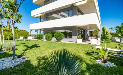 Herverkoop - Apartment -
Las Colinas Golf - Costa Blanca