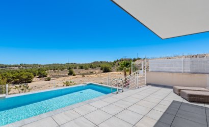 Resale - Villa -
San Miguel de Salinas - Inland