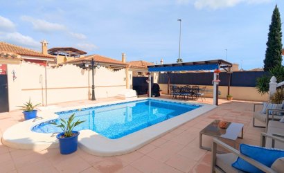 Revente - Villa -
Bigastro - Inland