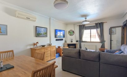 Revente - Villa -
Bigastro - Inland