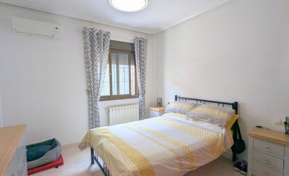 Revente - Villa -
Bigastro - Inland