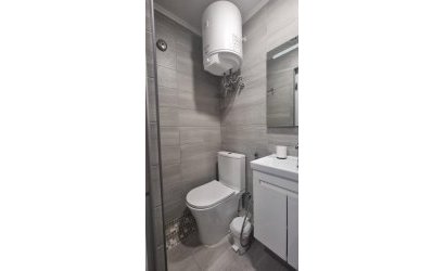 Herverkoop - Apartment -
Torrevieja - Centro
