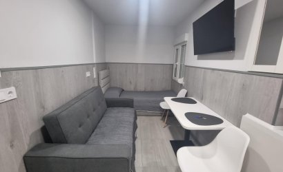 Herverkoop - Apartment -
Torrevieja - Centro