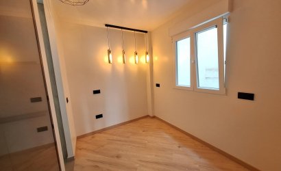 Herverkoop - Apartment -
Torrevieja - Playa de los Locos