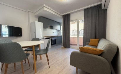 Herverkoop - Apartment -
Torrevieja - Playa del Cura