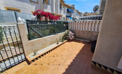 Herverkoop - Bungalow -
Torrevieja - Sector 25