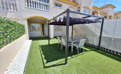 Herverkoop - Bungalow -
Torrevieja - Sector 25