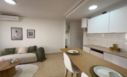 Herverkoop - Apartment -
Torrevieja - Centro
