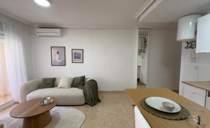 Herverkoop - Apartment -
Torrevieja - Centro
