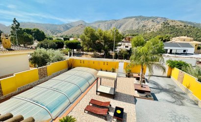 Herverkoop - Villa -
Orihuela - Urb. Montepinar