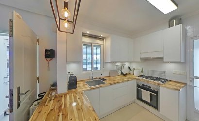 Herverkoop - Villa -
Los Montesinos - Costa blanca sur