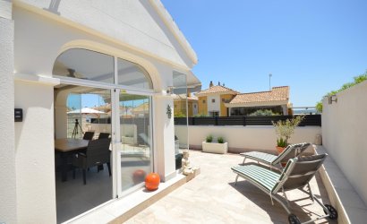 Herverkoop - Villa -
Los Montesinos - Costa blanca sur