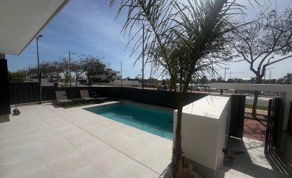 Herverkoop - Villa -
Torre Pacheco - Inland