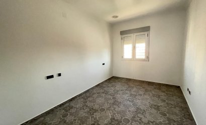 Herverkoop - Villa -
Torrevieja - La Siesta - El Salado - Torreta